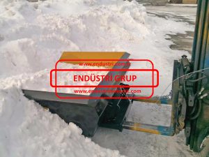 forklift-catali-kar-kum-talas-toz-kureme-supurme-atasmani-aparati-kepcesi-makinasi-kuregi-bicagi
